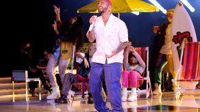 Maluma publica un vídeo duchándose en Instagram