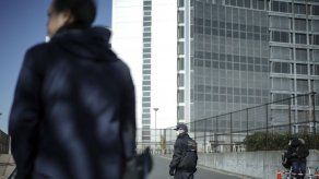 Acusan a expresidente de Nissan de abuso de confianza