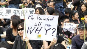 Decenas de miles de manifestantes en Taiwan contre un pacto comercial con China