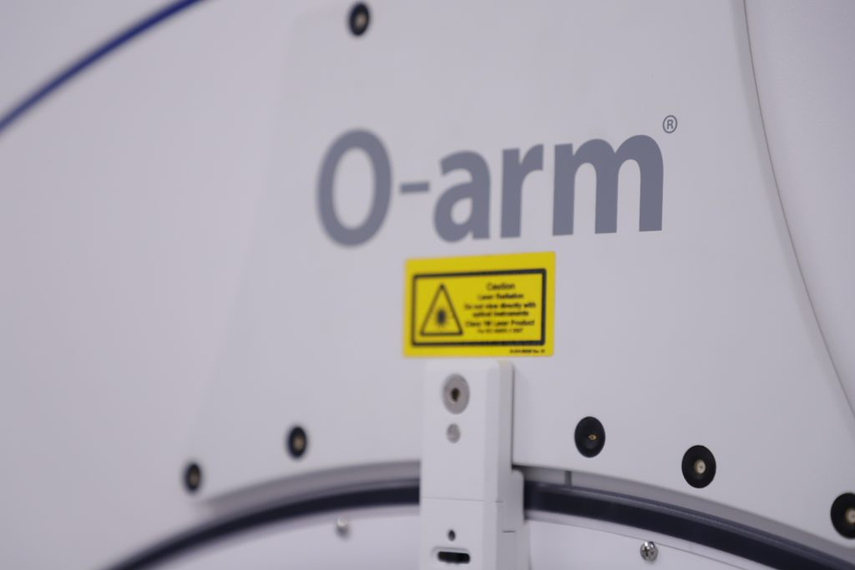 Nuevo equipo en Ciudad de la Salud permite un 99% de precisión en la colocación de implantes Nuevo equipo en Ciudad de la Salud permite un 99% de precisión en la colocación de implantes