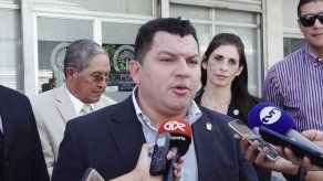 Alcalde de Santiago presenta denuncia por información falsa difundida a través de una red social