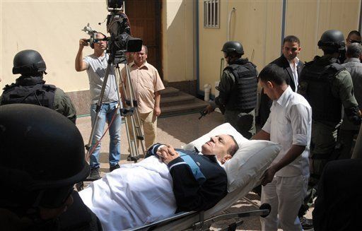 Egipto: ex presidente Mubarak está en coma