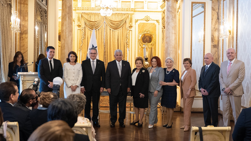 Gisela Agurto y Carlos Villalobos asumen como nuevos magistrados de la CSJ.
