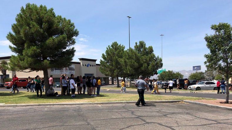 Autoridades de EEUU confirman que hay varios muertos por el tiroteo en Texas