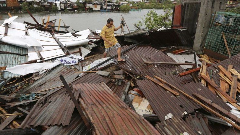 Tifón deja 20 muertos en Filipinas