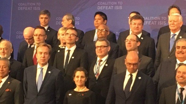 Alexis Bethancourt participó en reunión de la Coalición contra el Estado Islámico