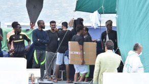 Italia dispuesta a recortar su contribución a la UE por conflicto de migrantes