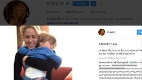Shakira recluta a su hijo Sasha como compañero de bachata
