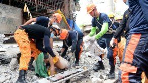 Al menos 93 muertos en terremoto de magnitud 7