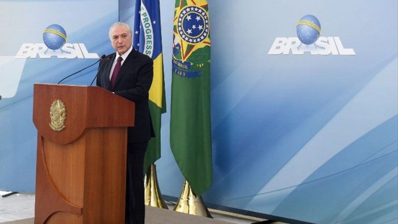 Temer anuncia reajuste del subsidio a los pobres en mensaje por el 1 de mayo