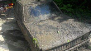 Sacan de un pantano un automóvil robado en 1979 en Francia