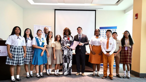 MEDUCA y la Asociación de Hoteles firman convenio para apoyar a estudiantes de turismo.