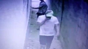 Cámara de vigilancia capta intento de robo en una casa de Brisas del Golf