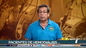 Pacientes de hemodiálisis deben pasar horas esperando para ser atendidos