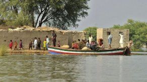 Ascienden a 67 los muertos por las inundaciones en Pakistán