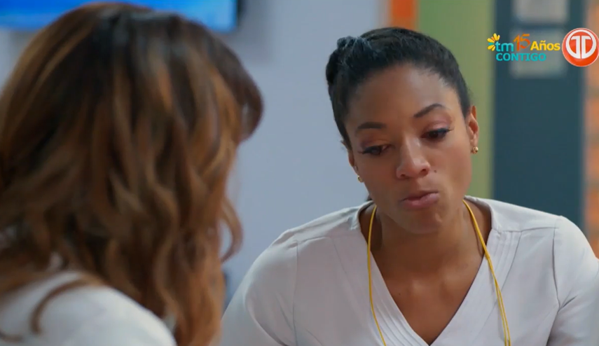 ENFERMERAS | Sol no aguanta más y rompe en llanto por sus hijos