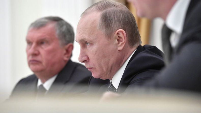 Putin viaja mañana a Budapest para reunirse con Orbán, su mejor aliado en UE