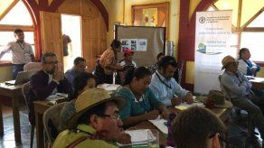 Indígenas de 7 países participan en Guatemala en taller sobre gobernanza