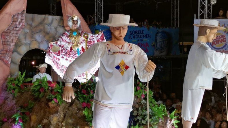 Domingo típico en el Carnaval de Chitré 2020