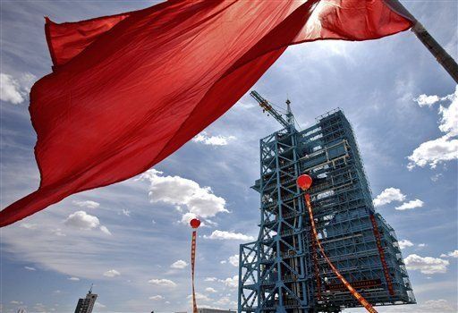 China lanzará a mediados de mes un vuelo espacial tripulado