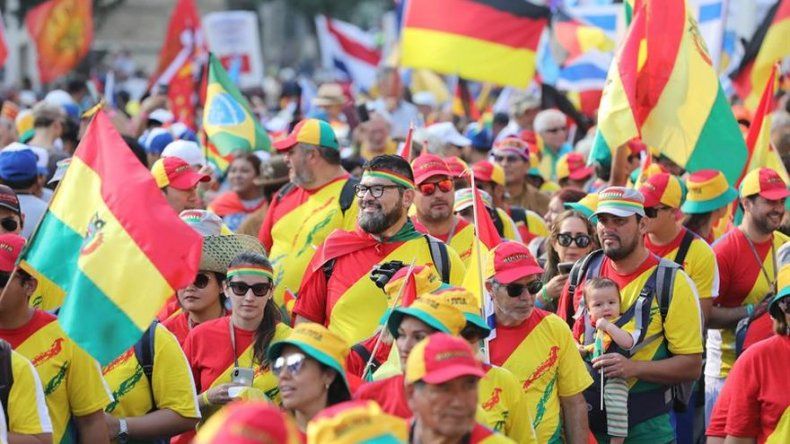 Cristianos evangélicos muestran su devoción por Israel en marcha en Jerusalén