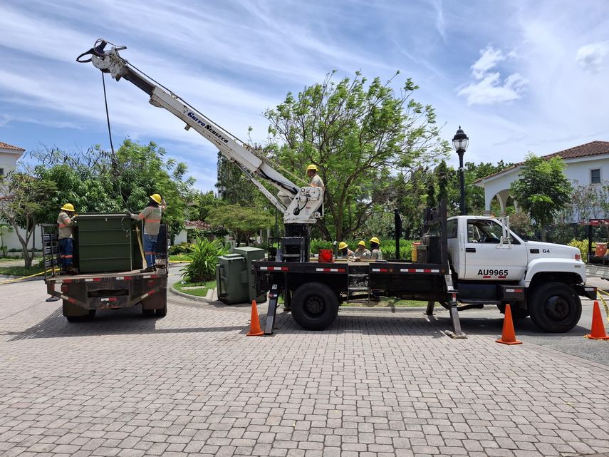 Trabajados de ENSA en Panamá.