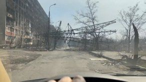 Autoridades ucranianas temen que hubo unos 300 muertos en bombardeo de teatro de Mariúpol