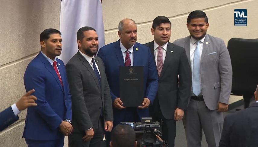 Asamblea Nacional aprueba reformas a la ley que reorganiza el Instituto Nacional de Deportes.