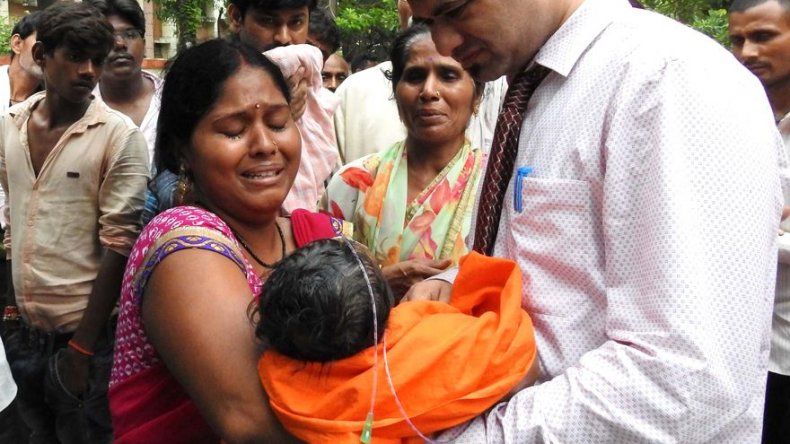 Mueren 60 niños en un hospital de India por falta de oxígeno