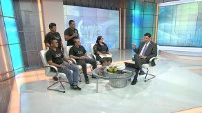 Extranjeros Extranjeros