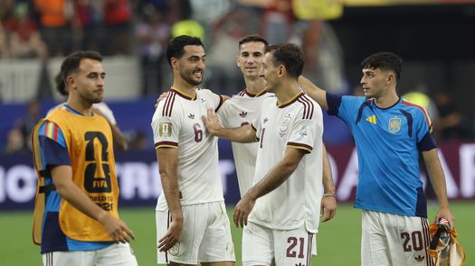 Jugadores de España tras ganar ante Portugal. Jugadores de España tras ganar ante Portugal.