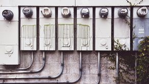 Conexiones ilegales de luz: ¿Cuáles son sus consecuencias?