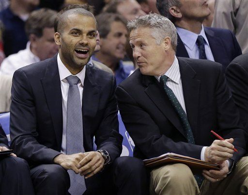Brett Brown, nuevo entrenador de 76ers