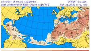 Vistas de la concentración de polvo del Sahara cerca del suelo, según la Universidad de Atenas.&nbsp;