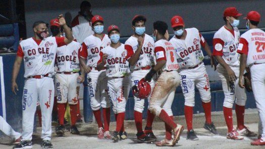Béisbol Juvenil 2021: Coclé y Herrera completan los semifinalistas