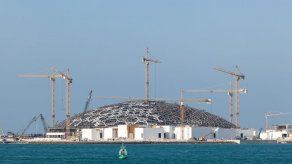 El Museo del Louvre de Abu Dabi abrirá sus puertas en noviembre