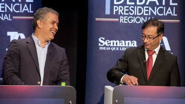 Duque y Petro buscan hasta el último voto en una Colombia dividida