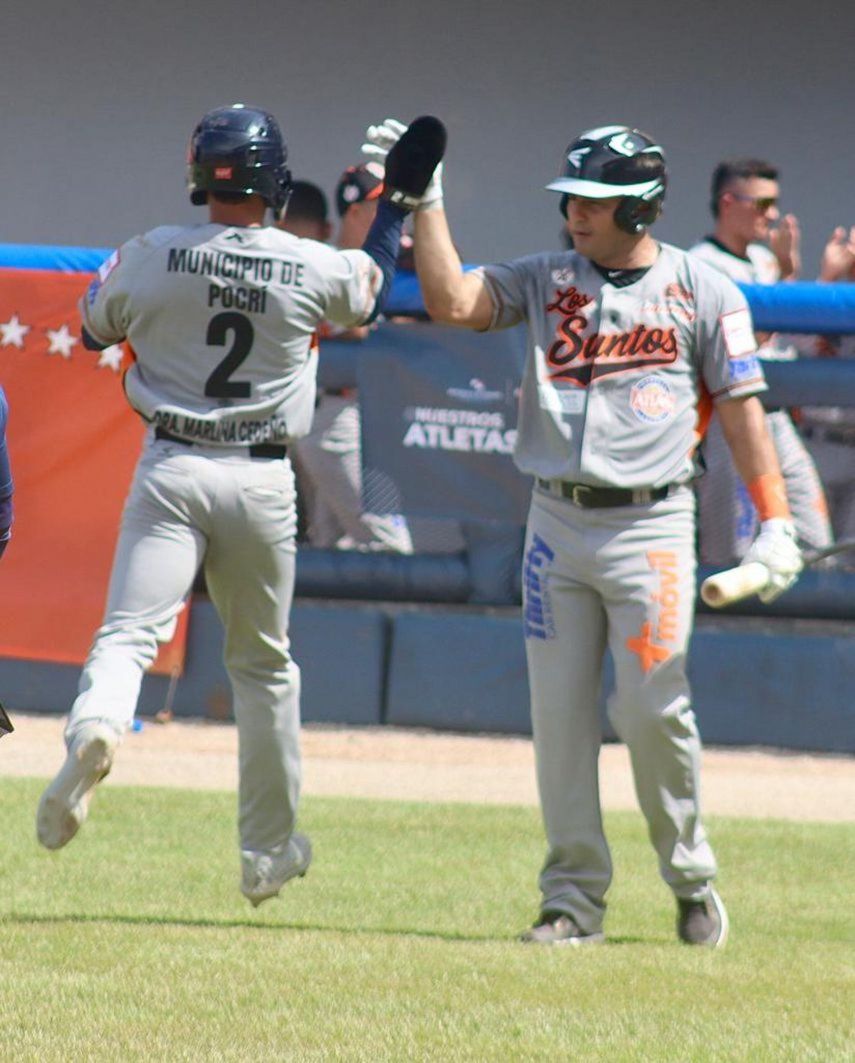Béisbol Mayor 2021: Los Santos atrapa a unos Bip-Bip