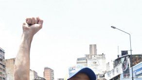 Opositor venezolano Capriles pide referendo sobre su inhabilitación