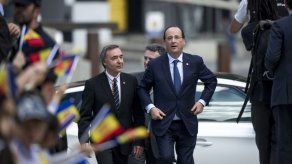 Francia entregó armas a rebeldes sirios hace varios meses