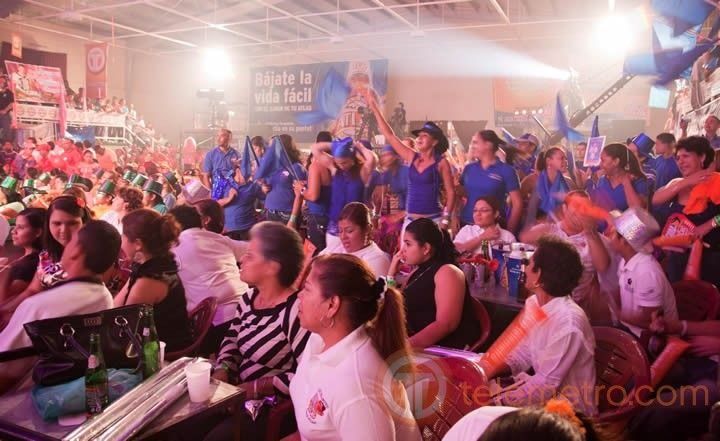 Opening del 3er baile de Cuna de Acordeones