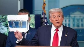 Donald Trump anuncia arancel del 100%