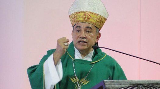 Ulloa hace llamado a vivir con moderación y reencontrarse en familia en Navidad