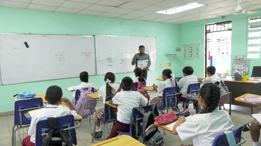 MEDUCA aclara detalles sobre el pago del Décimo Tercer Mes a docentes.