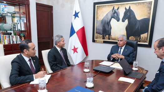 Presidente José Raúl Mulino se reúne con el canciller de Singapur Vivian Balakrishnan. Presidente José Raúl Mulino se reúne con el canciller de Singapur Vivian Balakrishnan.