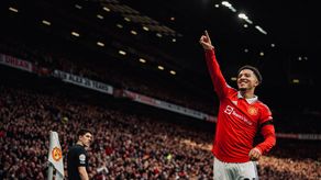 Manchester United: Qatarís presentan oferta por el club inglés