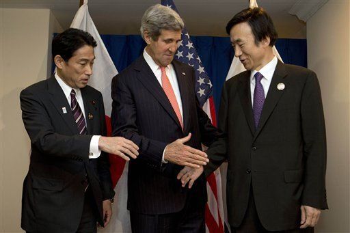Kerry presiona a Corea del Norte sobre desarme