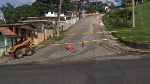 Cierran acceso a la Loma del Cristo ante mal estado de la calle