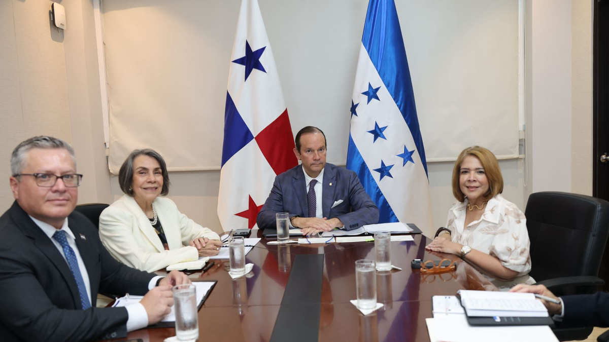 Presidente de Honduras confirma visita a Panamá Presidente de Honduras confirma visita a Panamá