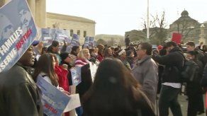 Trump promete inmediata deportación de hasta tres millones de inmigrantes